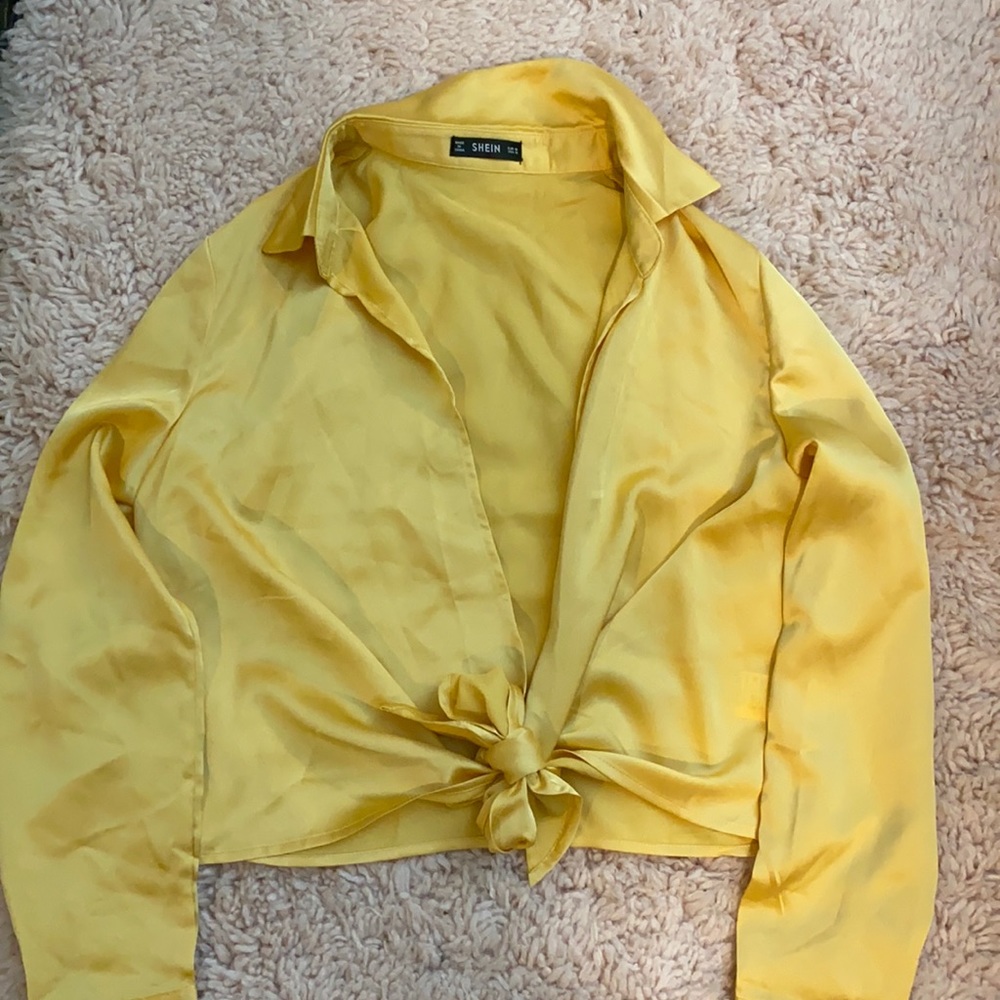 Bright yellow tie top